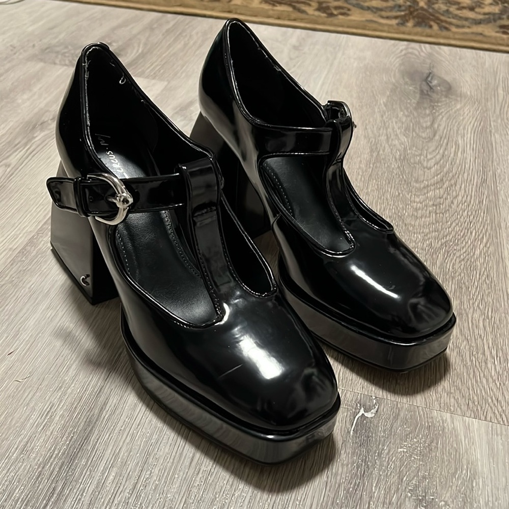 Brand new Sam Edelman patent leather Mary Jane’s heels sz 7 1/2